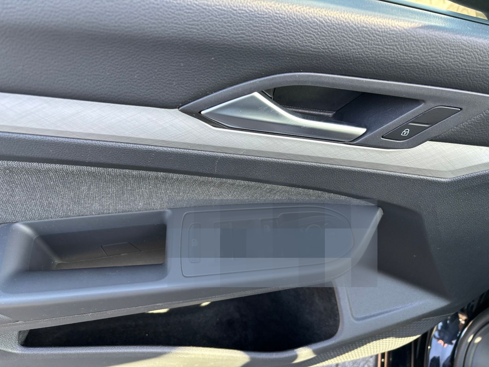 Volkswagen GOLF TSI LIFE LED/NAVI/LENKRADHEIZ./KLIMAAUTOMAT foto 12