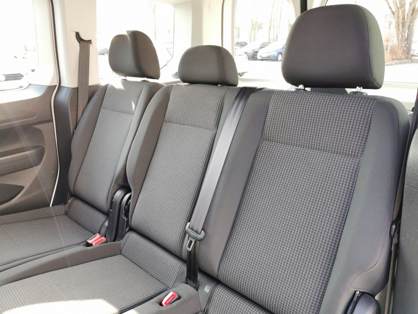 Volkswagen Caddy 2.0 TDI AHK Navi Cool&Sound Lane Assist foto 13