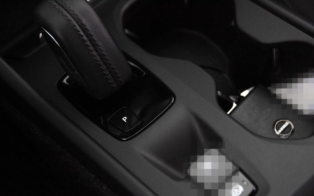 Volvo XC40 T3 Geartronic *1.Hand*18"R-Design*Navi* foto 17