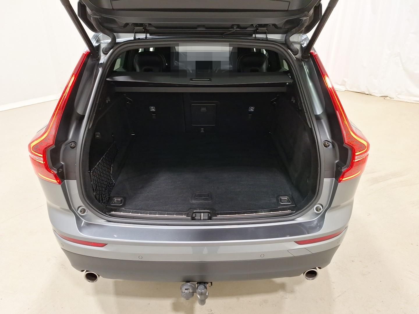 Volvo XC60 T4 2WD Momentum Pro Winter|LED|RFK|Navi foto 15