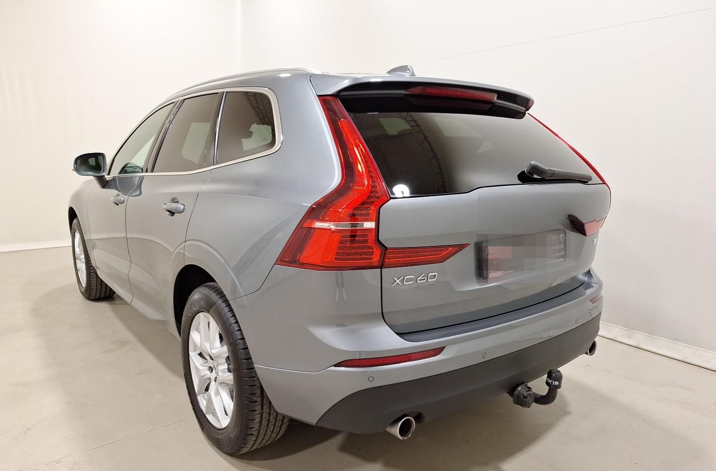 Volvo XC60 T4 2WD Momentum Pro Winter|LED|RFK|Navi foto 4