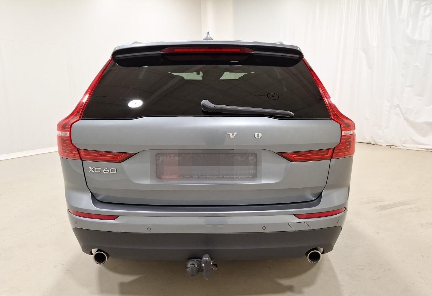 Volvo XC60 T4 2WD Momentum Pro Winter|LED|RFK|Navi foto 5