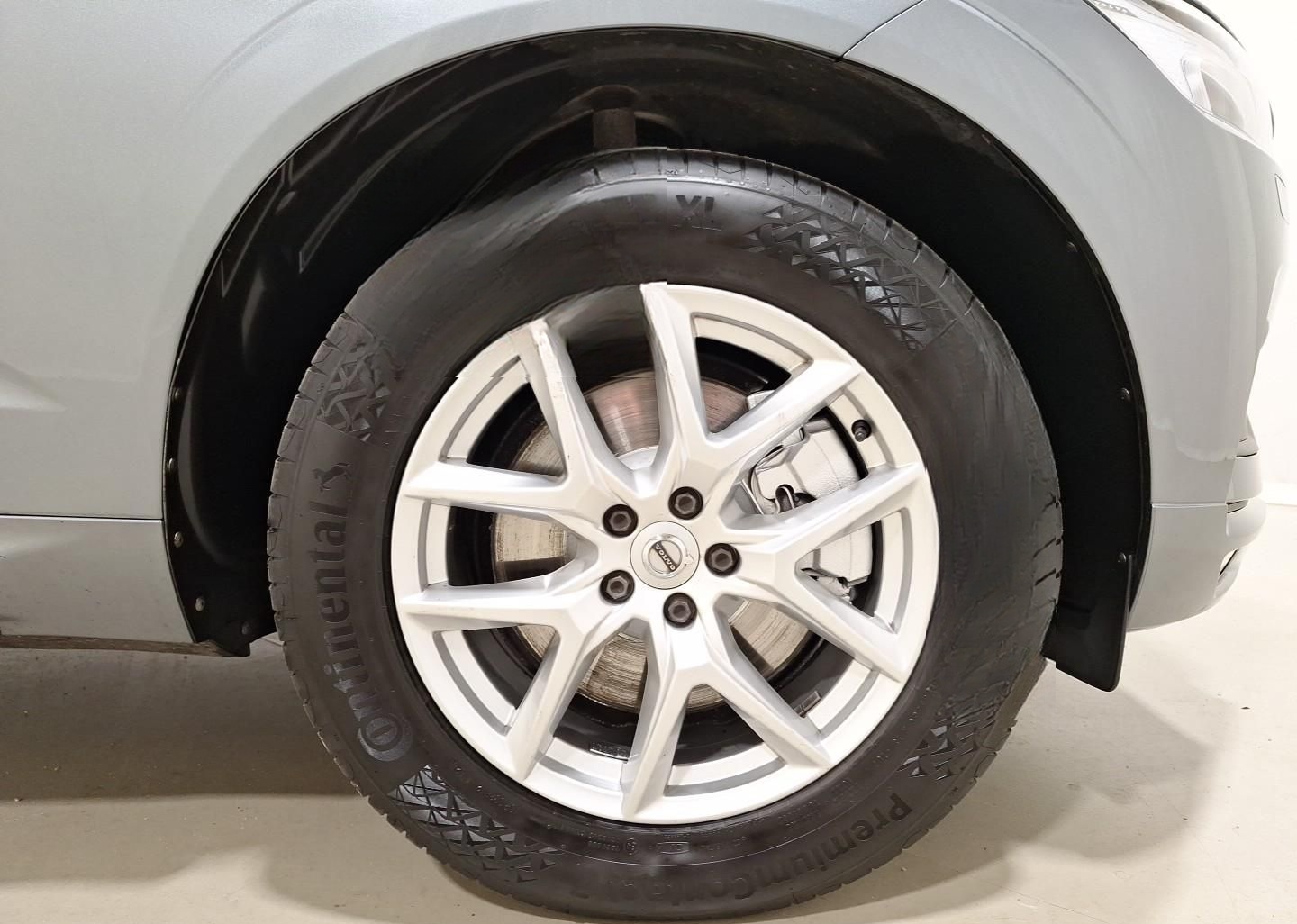 Volvo XC60 T4 2WD Momentum Pro Winter|LED|RFK|Navi foto 8