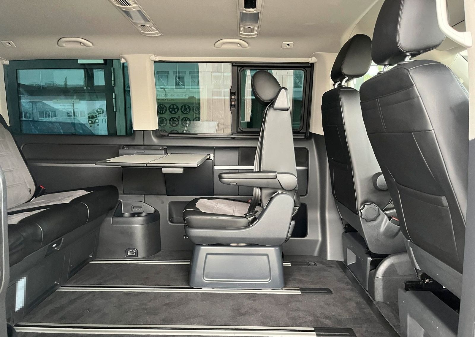 Volkswagen T6.1 Multivan, AHK, SHZ, ACC, KLIMAAUTO,NAVI,RFK foto 11