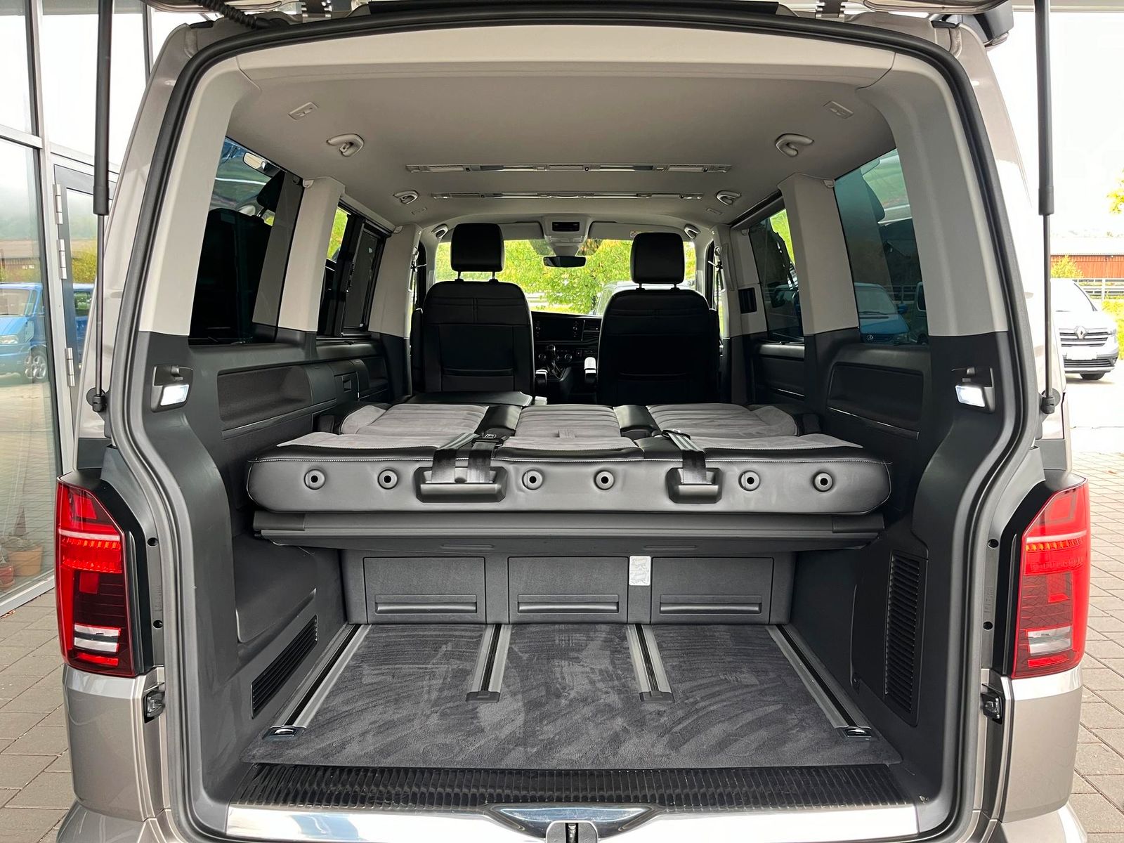 Volkswagen T6.1 Multivan, AHK, SHZ, ACC, KLIMAAUTO,NAVI,RFK foto 21