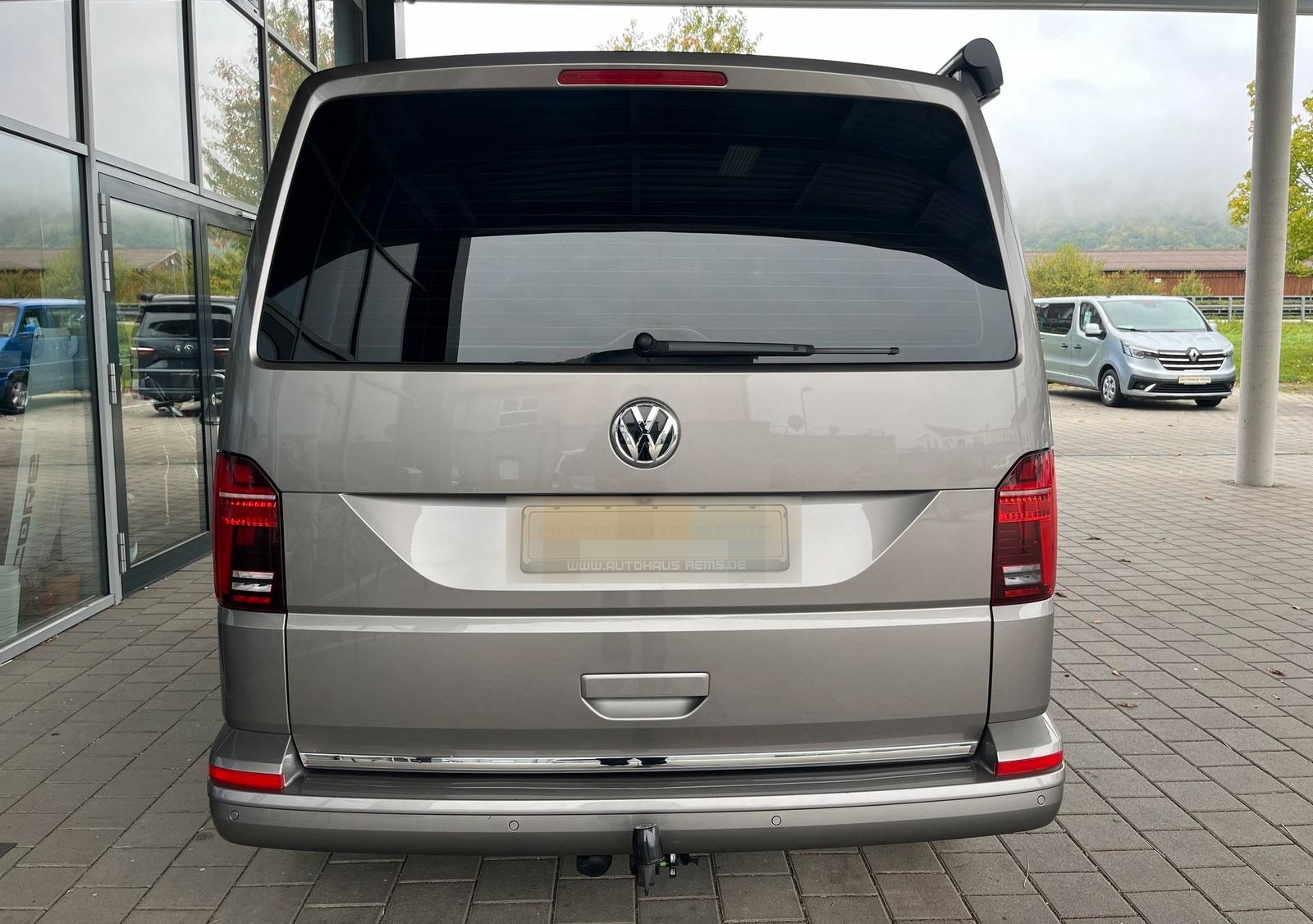 Volkswagen T6.1 Multivan, AHK, SHZ, ACC, KLIMAAUTO,NAVI,RFK foto 5