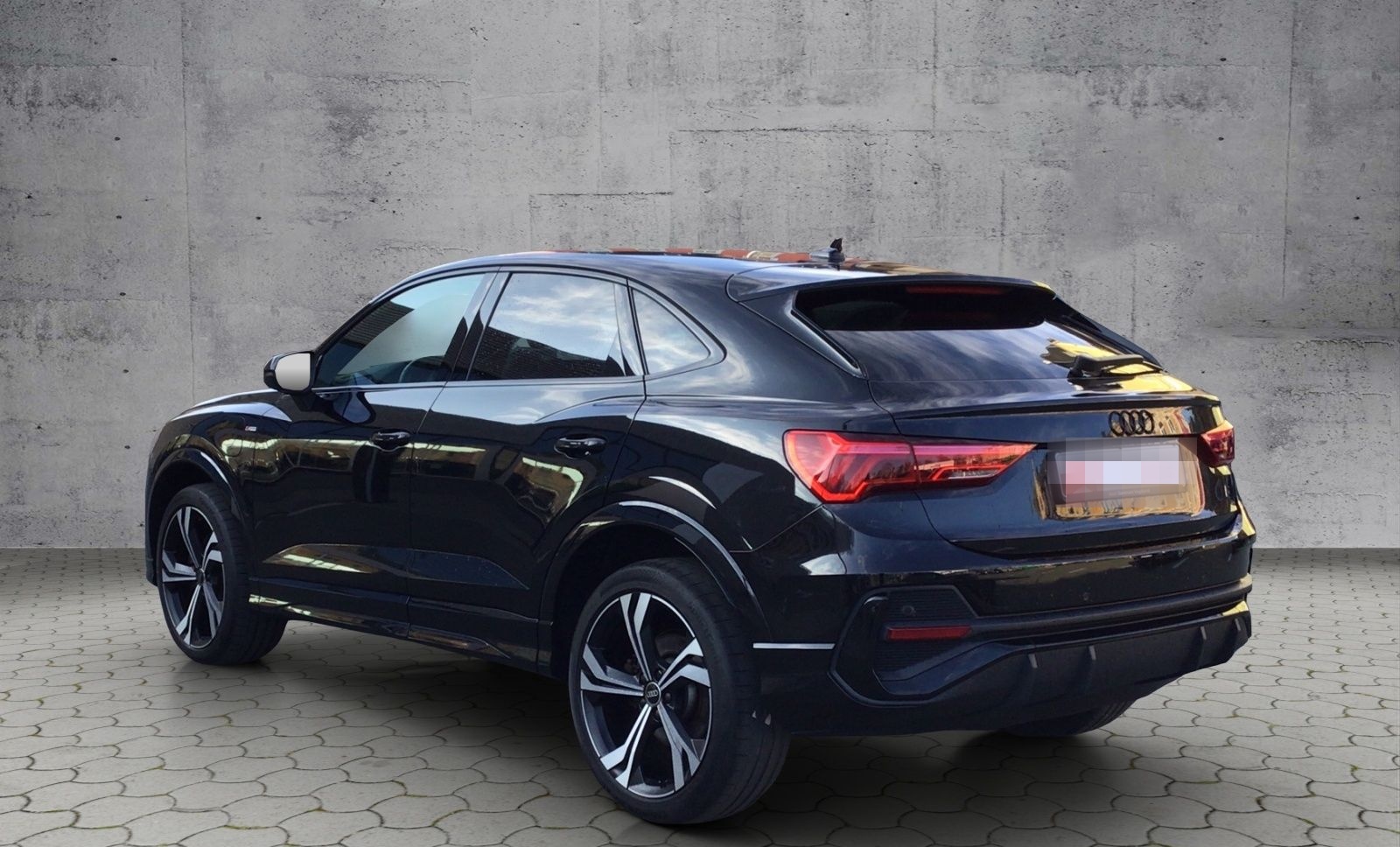 Audi Q3 Sportback 45 TFSIe S-tronic S-LINE ACC foto 3