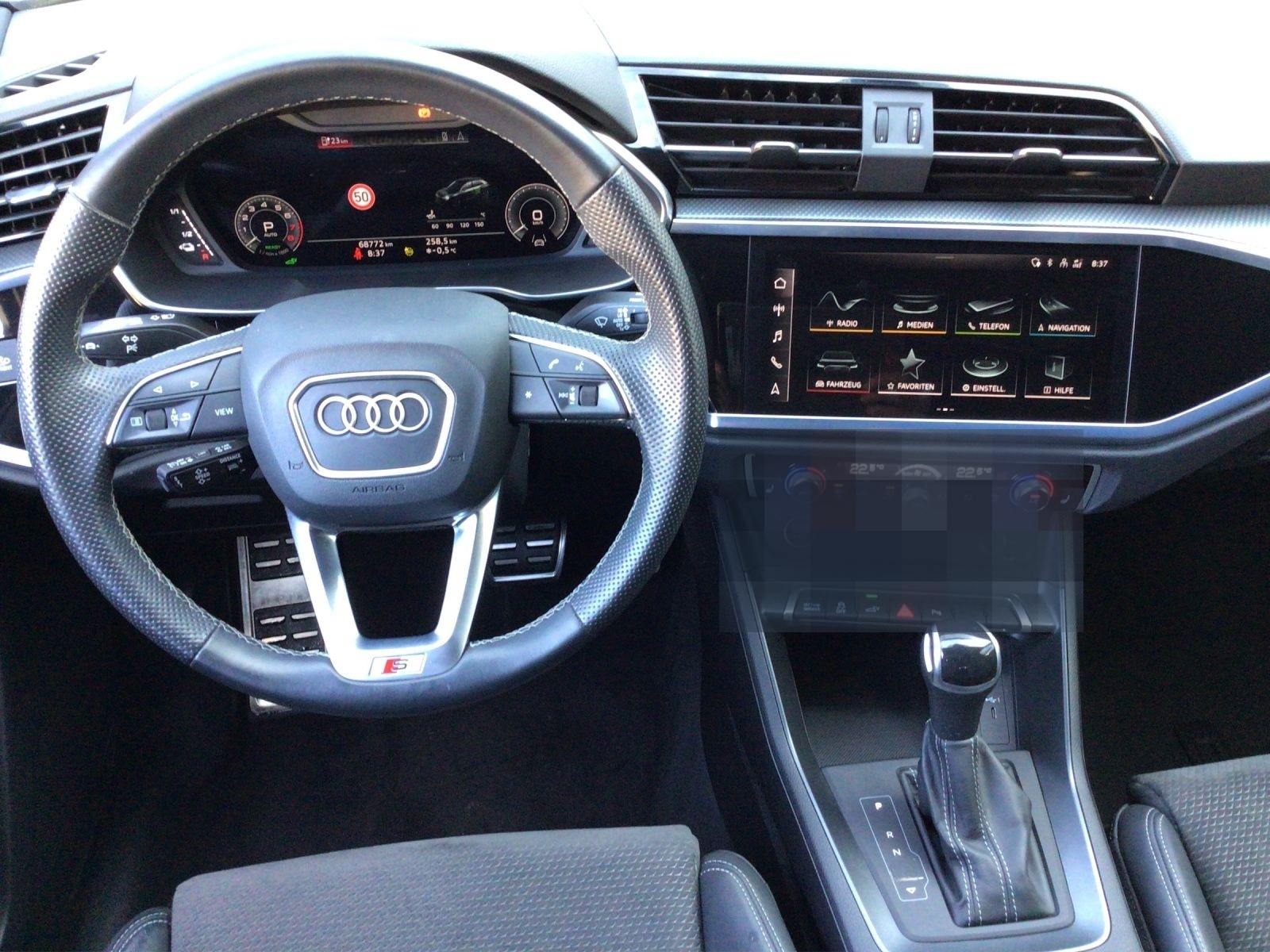 Audi Q3 Sportback 45 TFSIe S-tronic S-LINE ACC foto 8