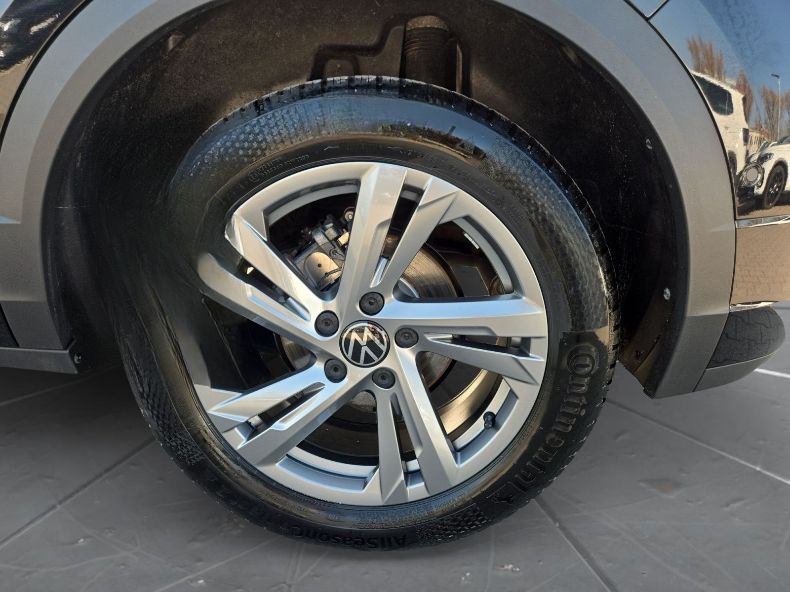 Volkswagen T-Roc R-Line 1.5 TSI DSG, AHK/KAM/NAVI/SHZ foto 15