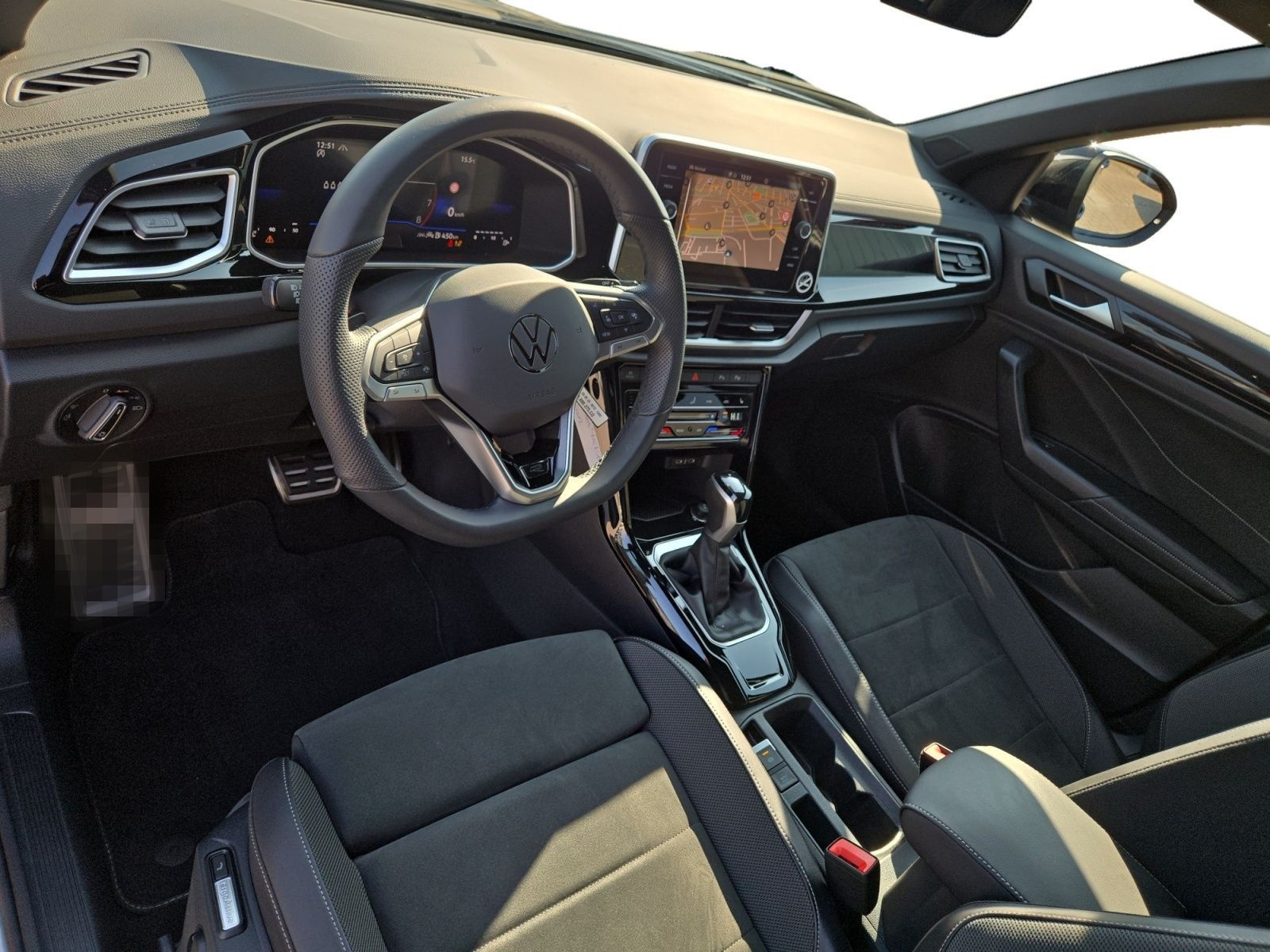 Volkswagen T-Roc R-Line 1.5 TSI DSG, AHK/KAM/NAVI/SHZ foto 5