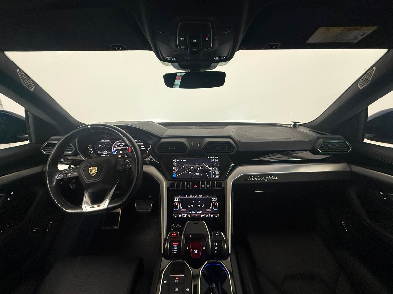 Lamborghini Urus 4,0 V8 ACC Pano 360° HUD B&O Massage Luft foto 15