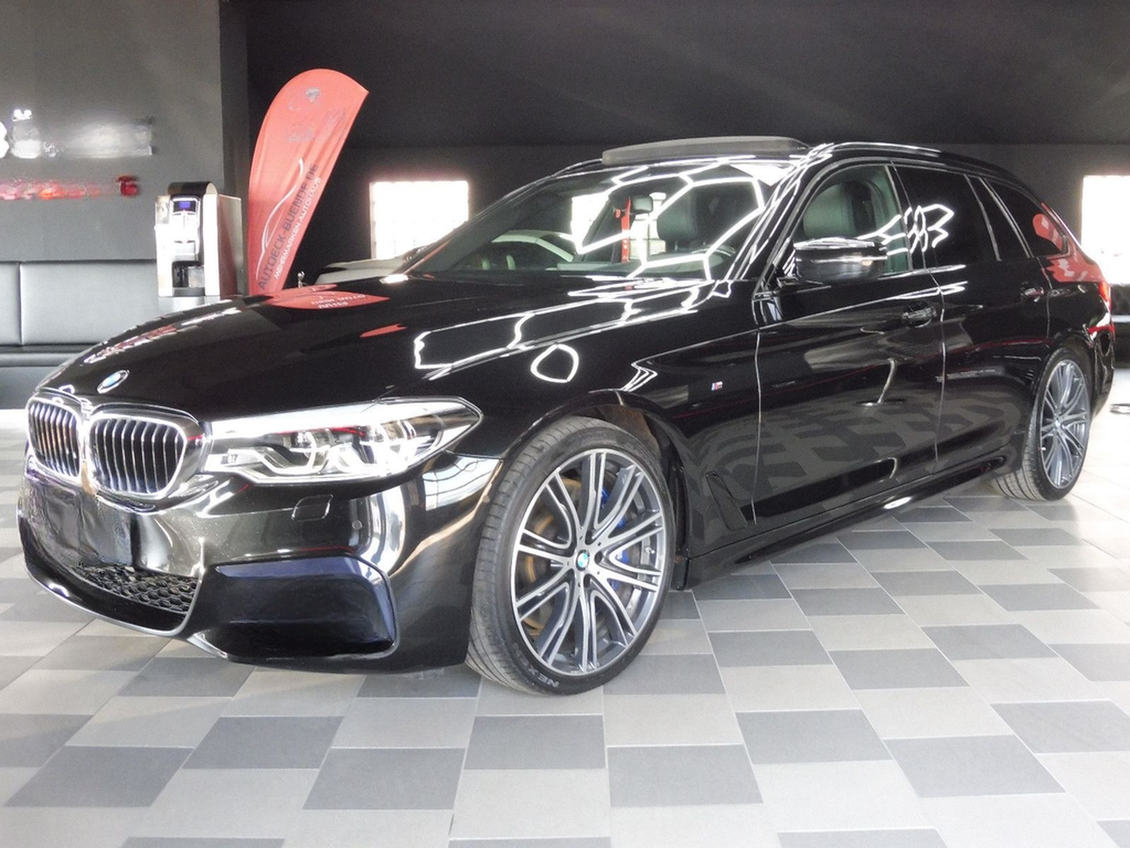 BMW 540d xDrive M Sport Entertain/HUD/Kam/Pano/AHK foto 2