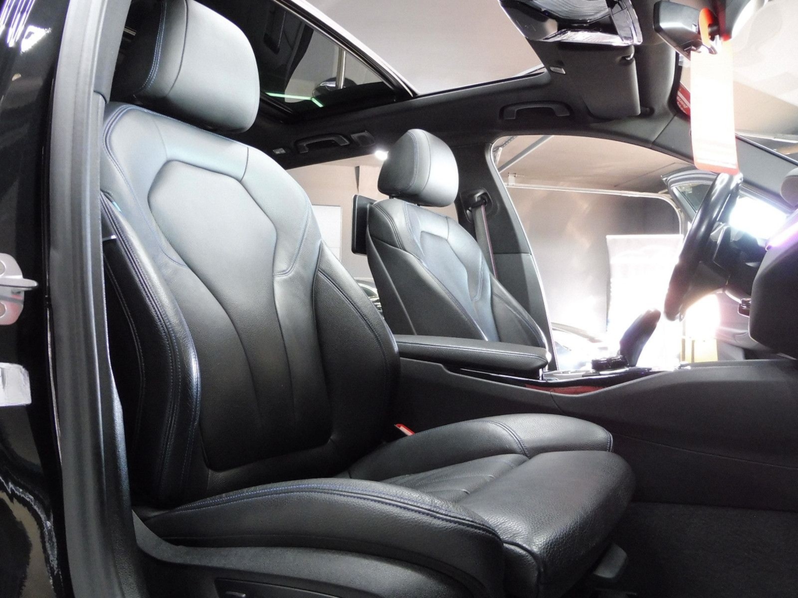 BMW 540d xDrive M Sport Entertain/HUD/Kam/Pano/AHK foto 20