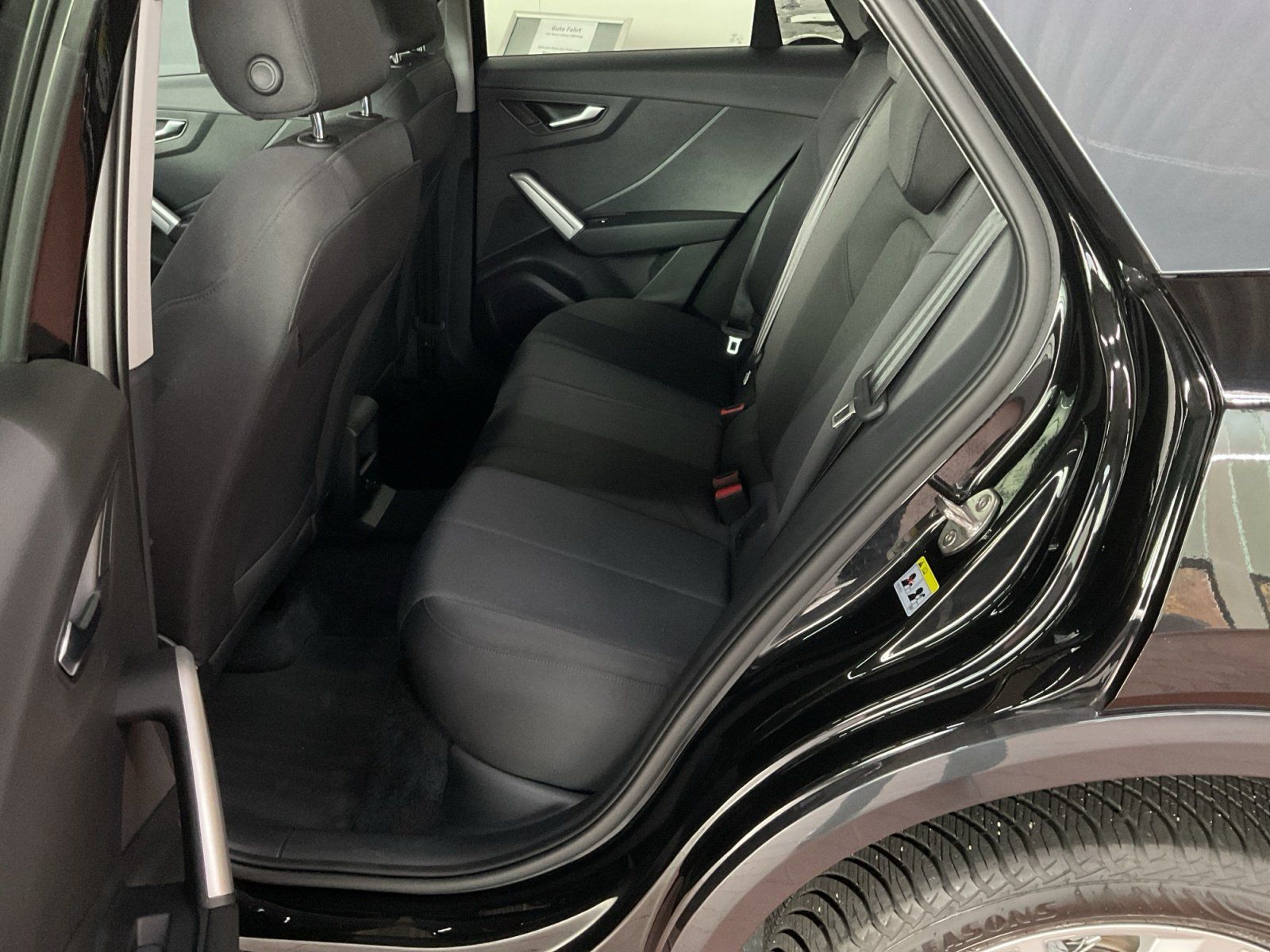 Audi Q2 35 TSI S tronic advanced SITZHEIZUNG+PDC foto 7