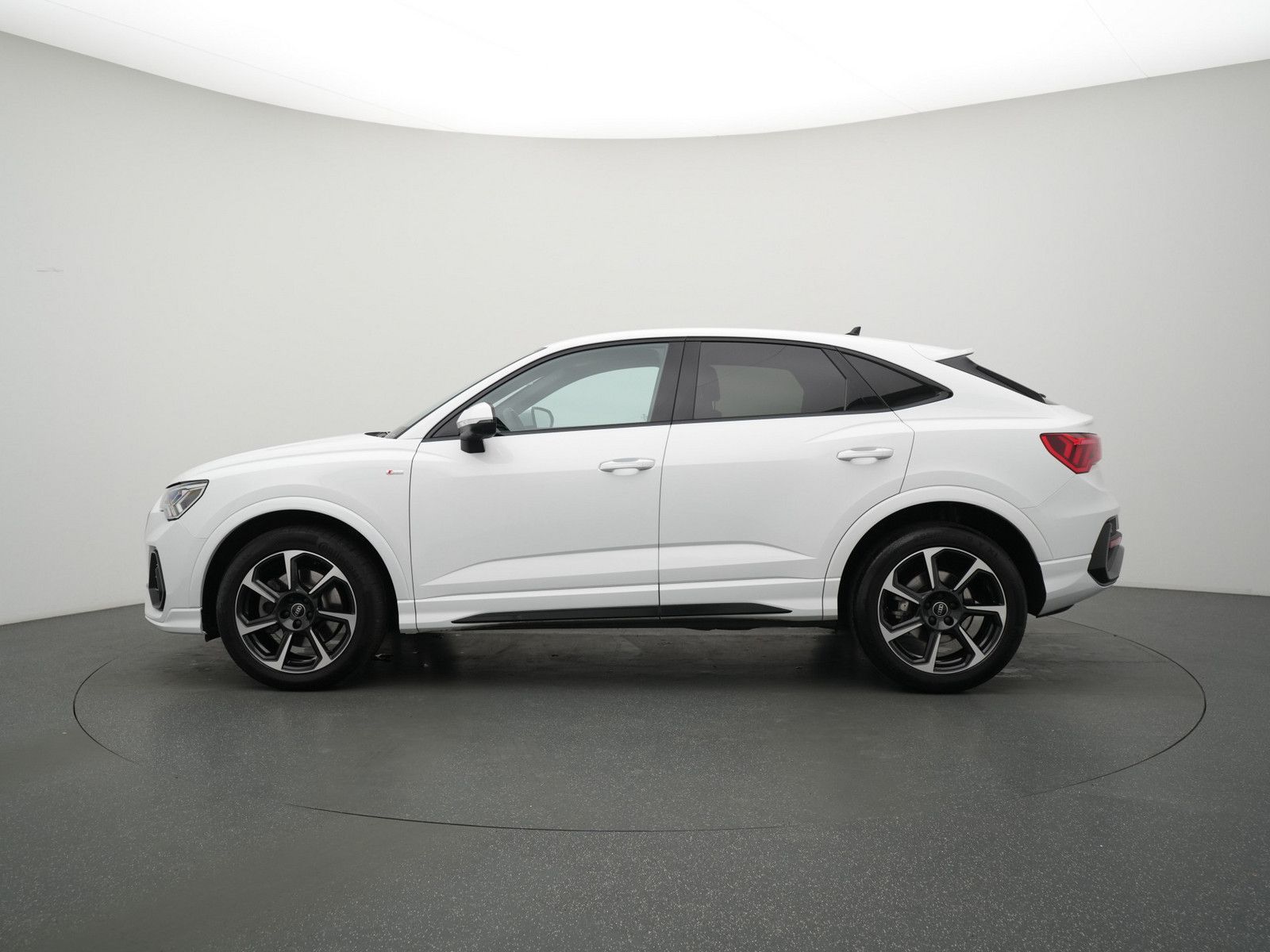 Audi Q3 Sportback quattro S line S-TRON KAM 360° ACC foto 17