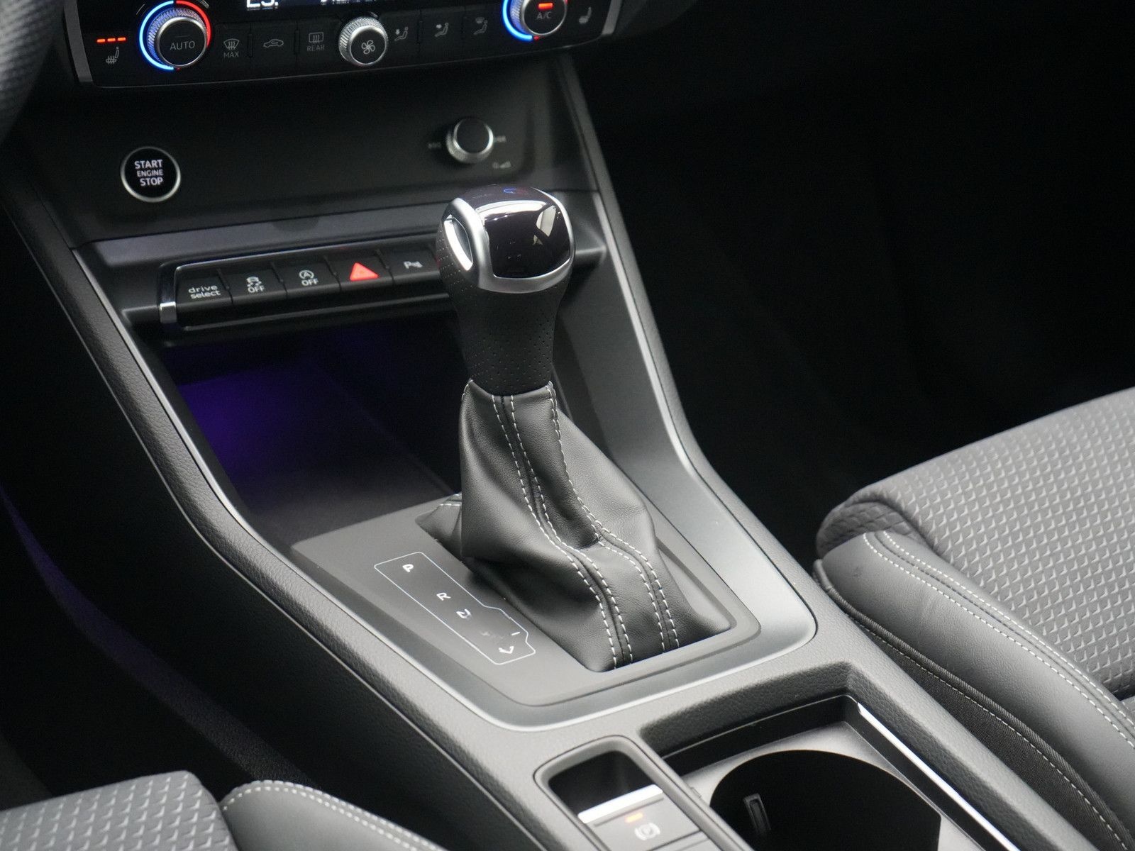 Audi Q3 Sportback quattro S line S-TRON LEDER NAVI foto 12