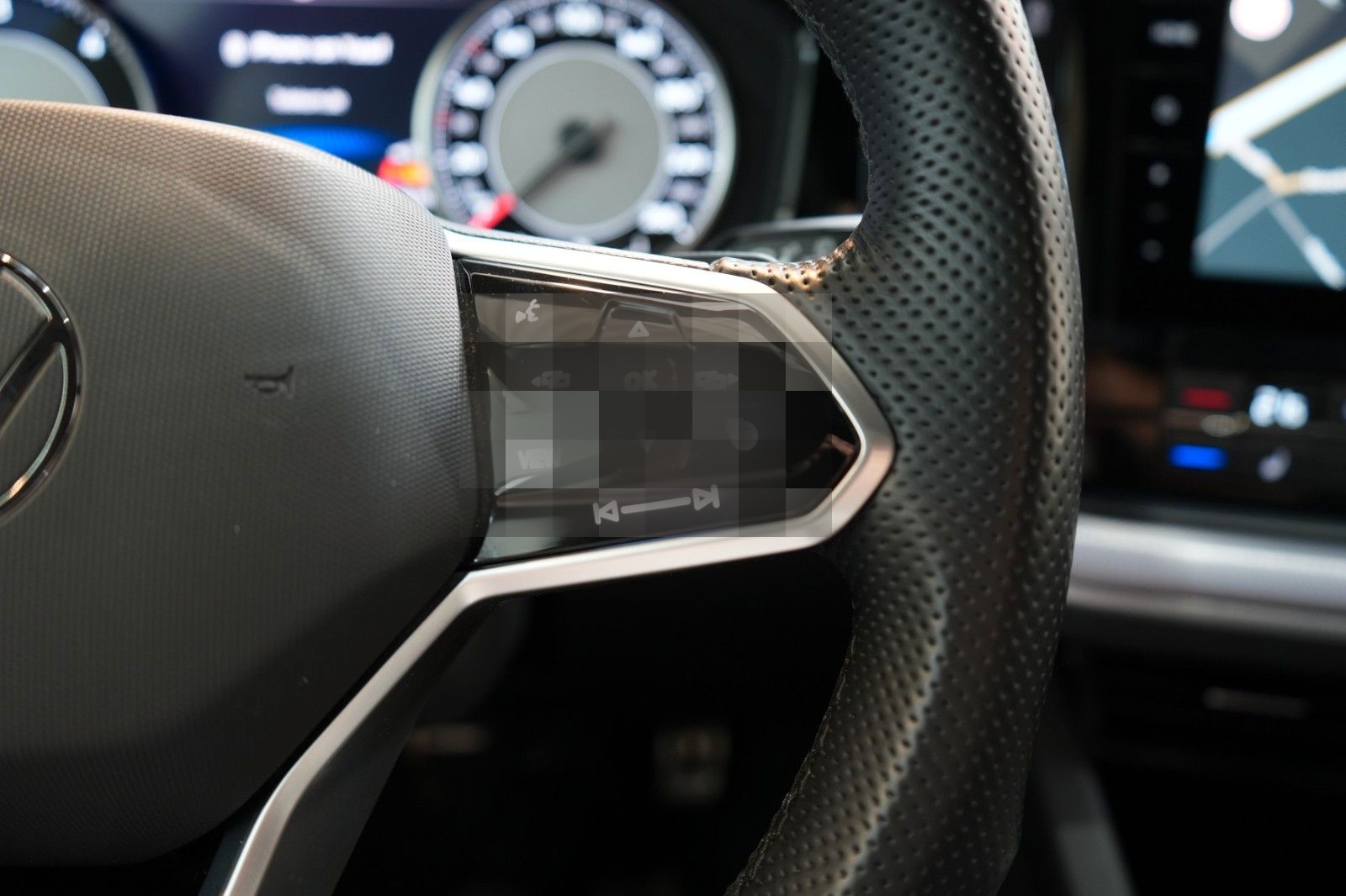 Volkswagen Touareg 3.0 V6 TDI 4Motion R-Line *LED*Navi*AHK foto 23