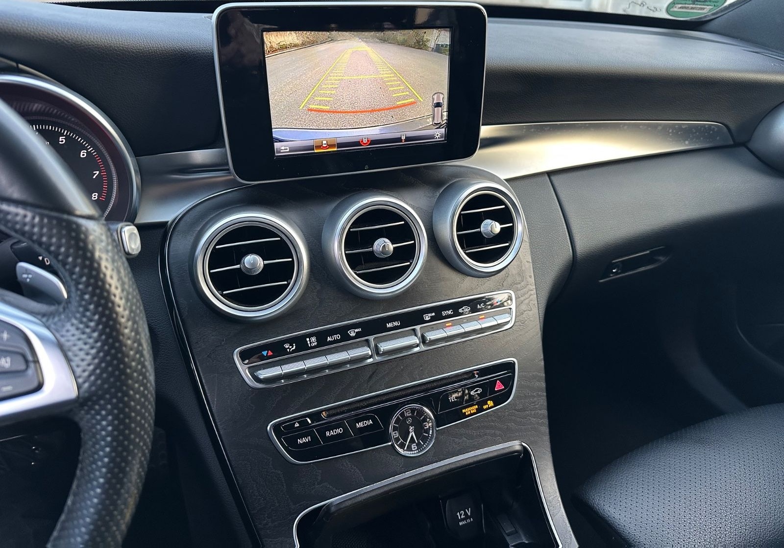 Mercedes-Benz C 200 4MATIC T AMG Line Autom.,Sportpaket,Navi foto 13