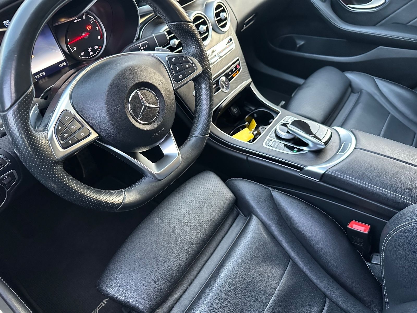 Mercedes-Benz C 200 4MATIC T AMG Line Autom.,Sportpaket,Navi foto 10
