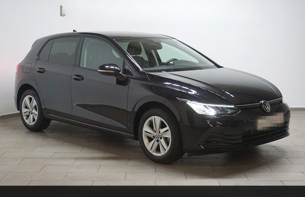 Volkswagen Golf 8 2.0TDI DSG Life Virtual Navi LED SHZ foto 3