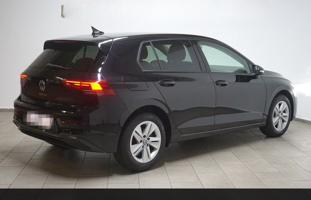 Volkswagen Golf 8 2.0TDI DSG Life Virtual Navi LED SHZ foto 4