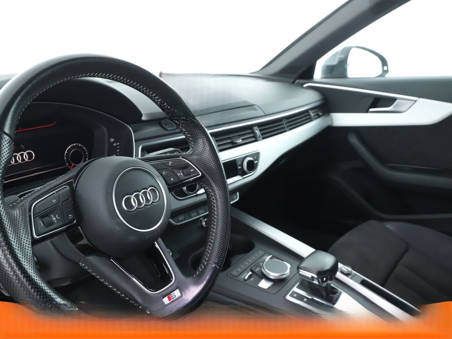 Audi A4 2.0 TFSI Sport ultra Aut.*NAVI*PDC*SHZ*TEMPO* foto 11
