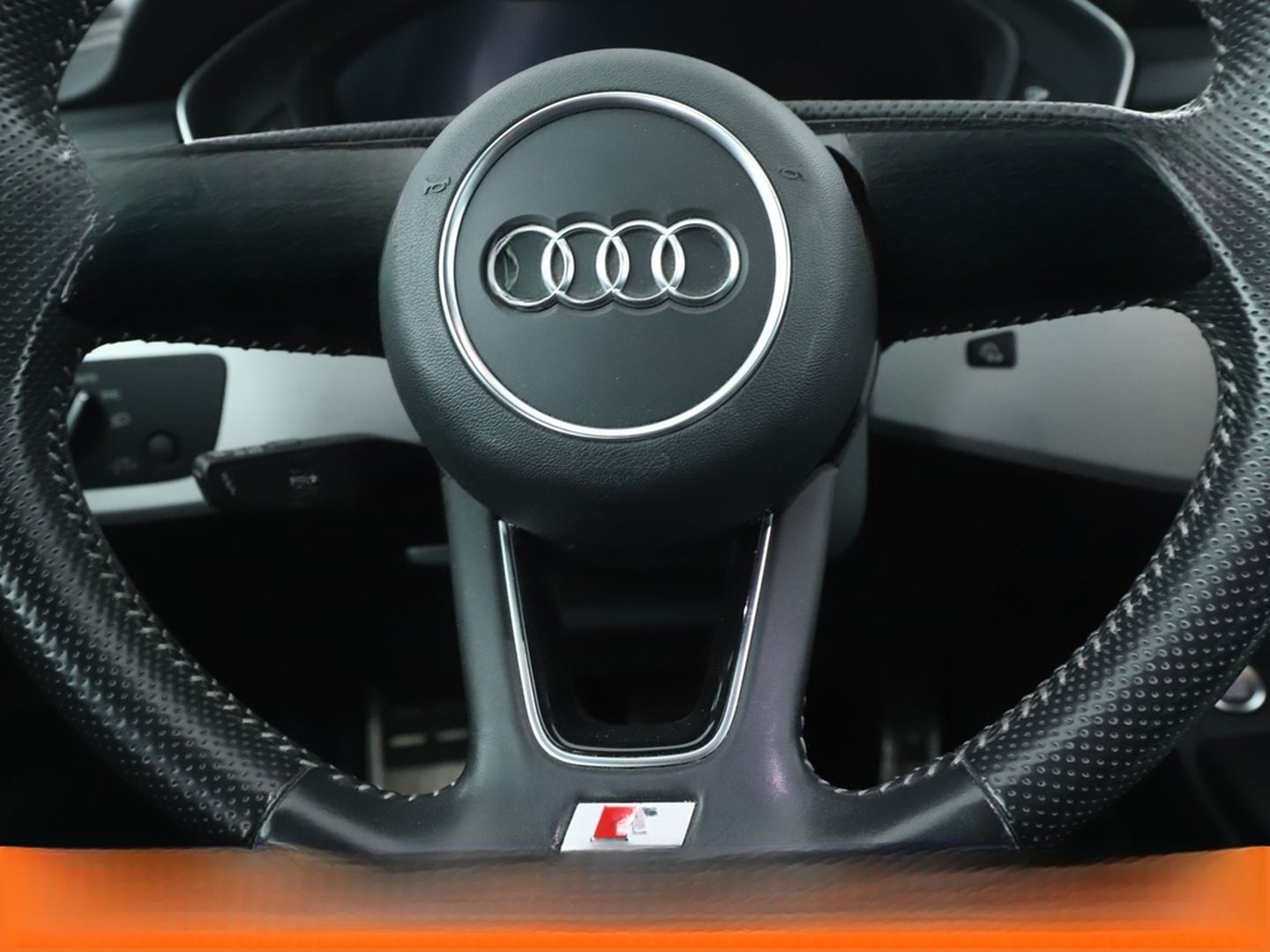 Audi A4 2.0 TFSI Sport ultra Aut.*NAVI*PDC*SHZ*TEMPO* foto 19