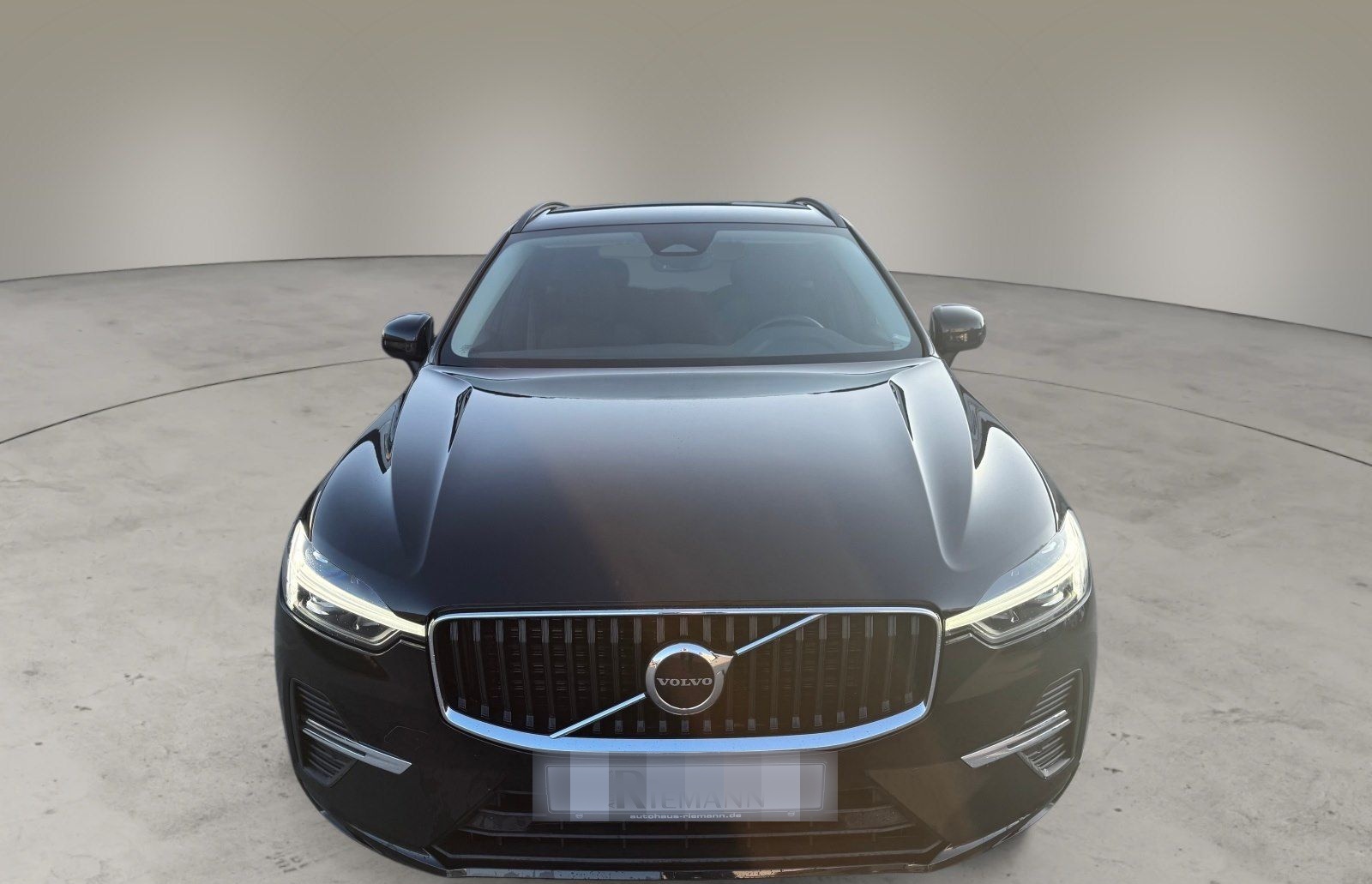 Volvo XC60 B4 Diesel Core + Fahrerassistenz-Paket foto 2