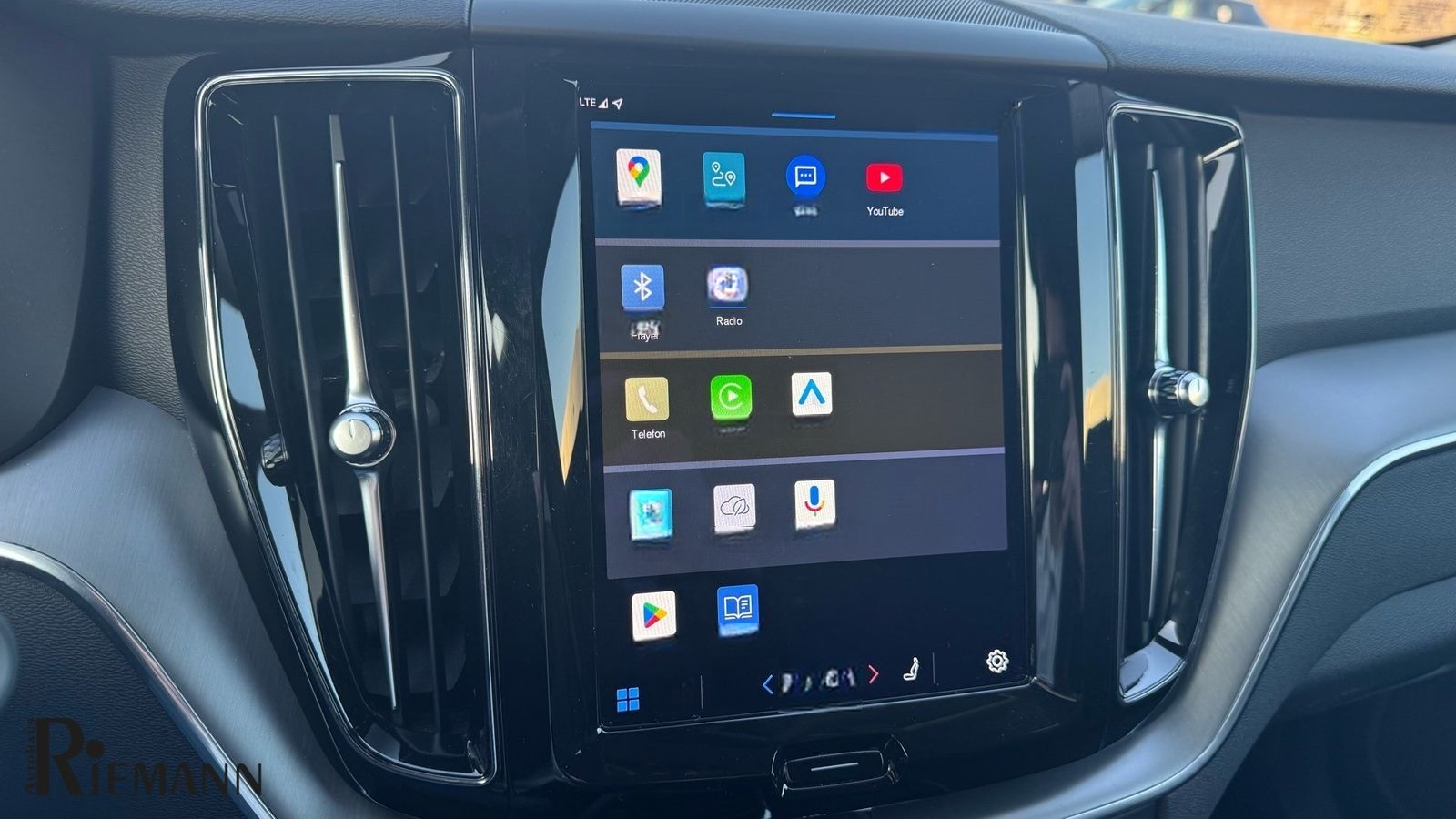 Volvo XC60 B4 Diesel Core + Fahrerassistenz-Paket foto 17