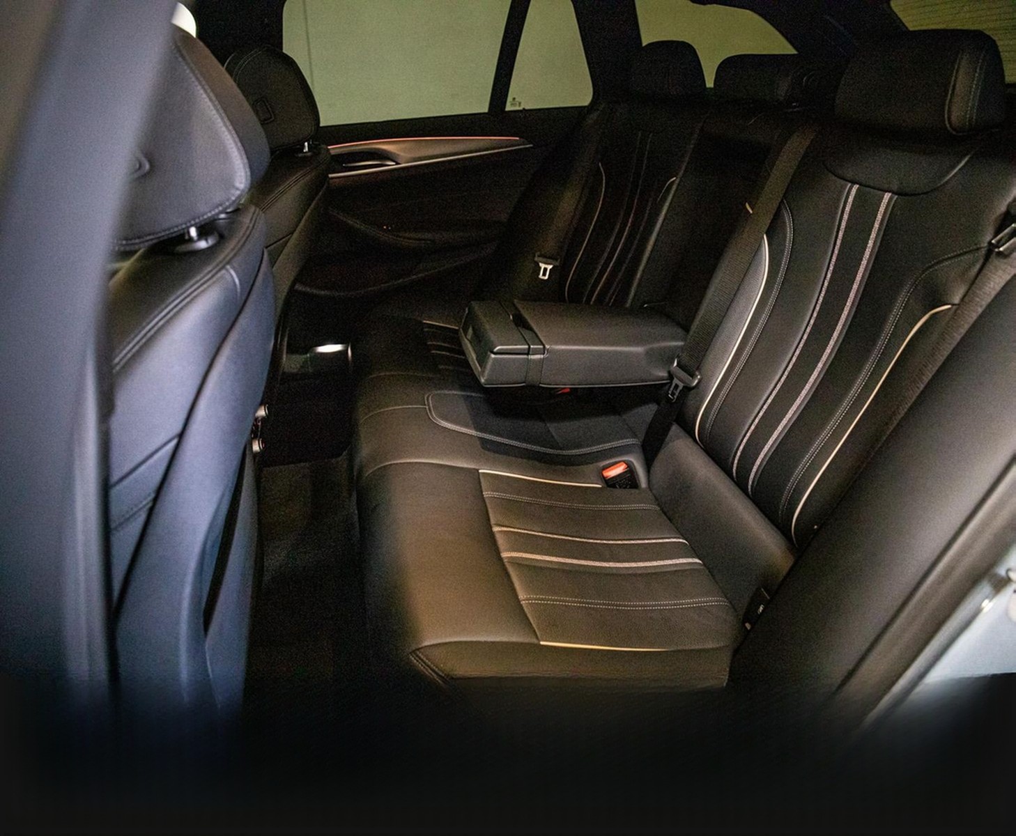 BMW 540d Touring xDrive M-Sport HEAD-UP KAMERA LED foto 12