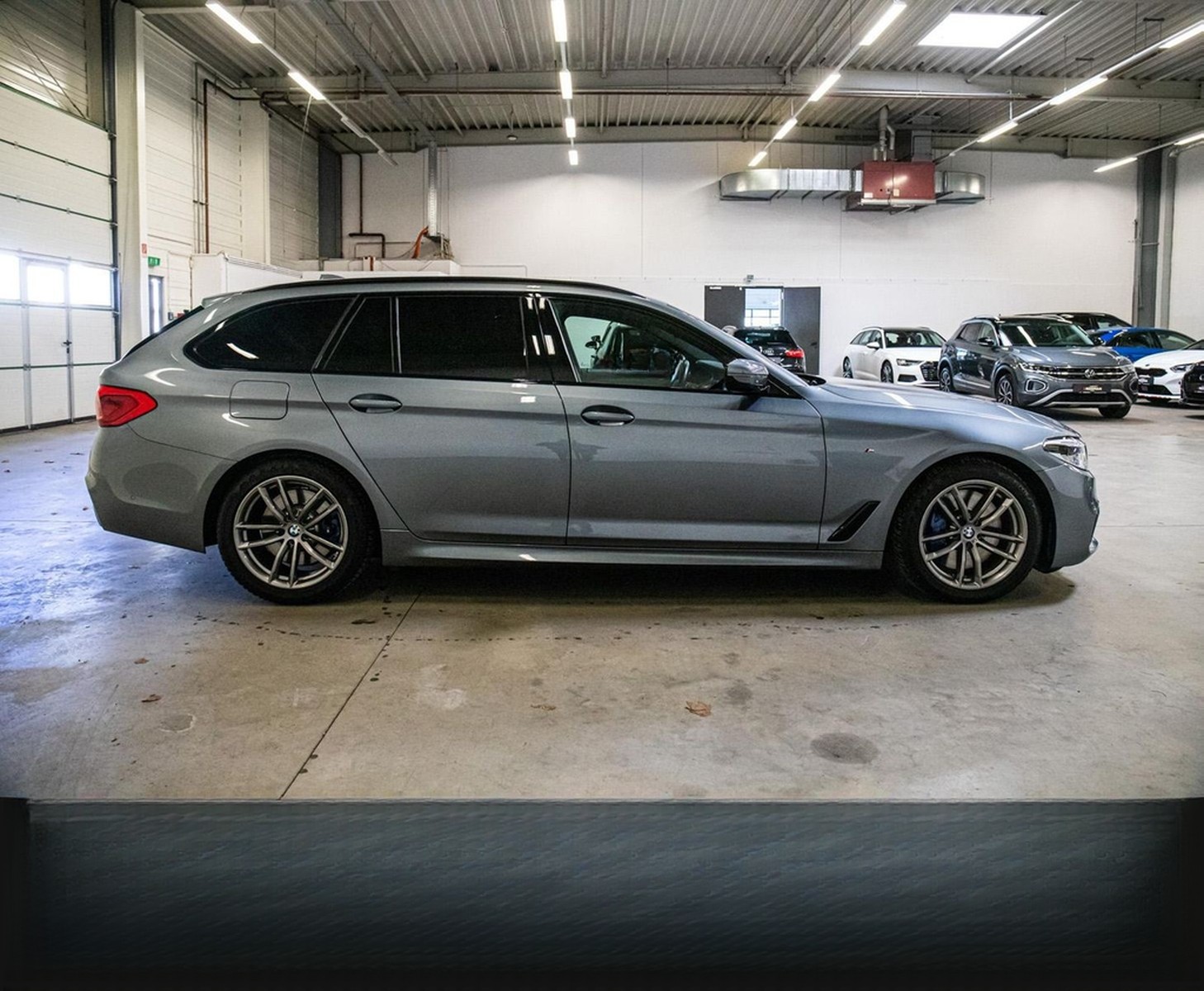 BMW 540d Touring xDrive M-Sport HEAD-UP KAMERA LED foto 4