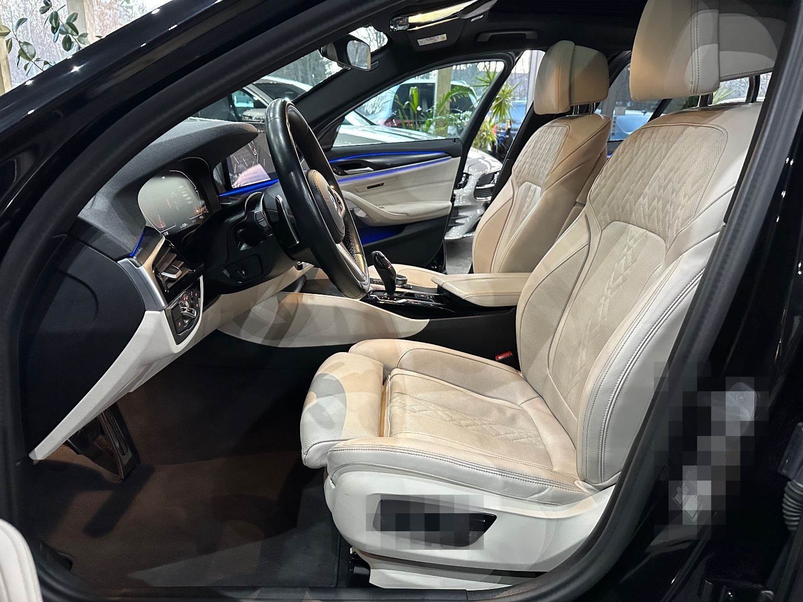 BMW 530 i M Sport / Soft-Close / LASER / H&K / 1HAND foto 16