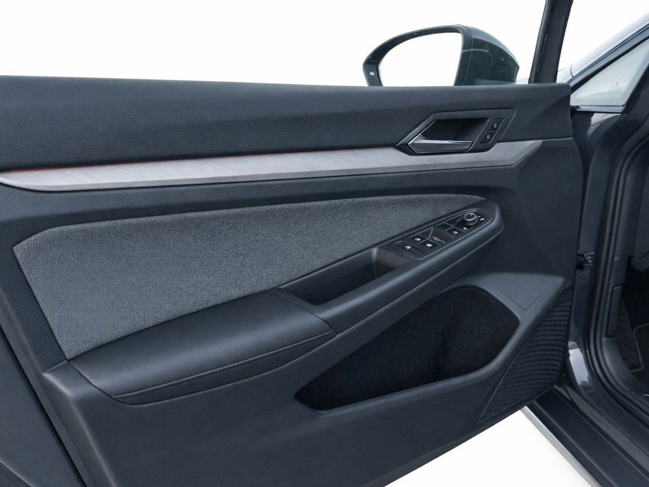 Volkswagen Golf VIII Lim. Automatik  HU Neu  Service NEU foto 17