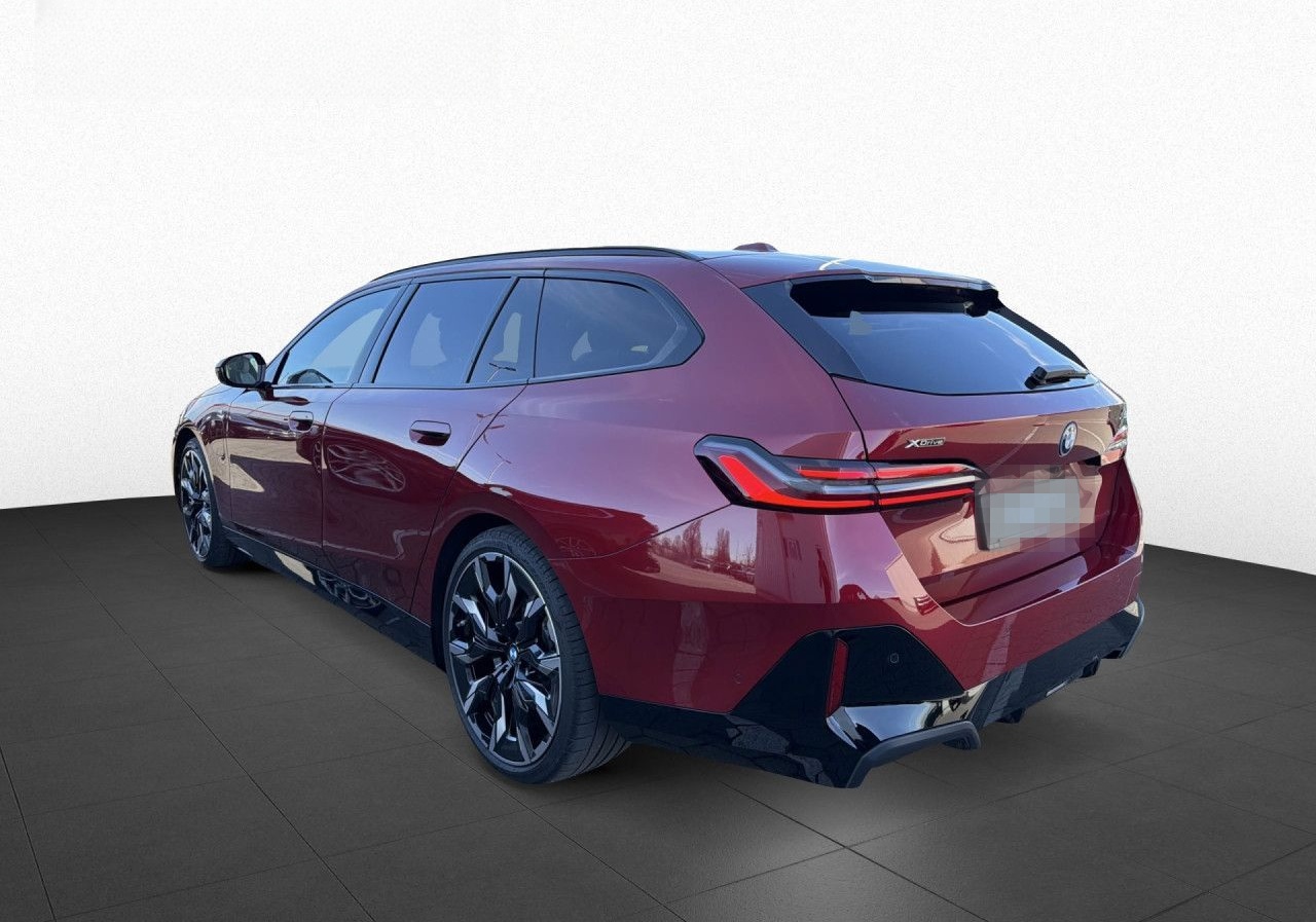 BMW 550e xDr T M SPORT PRO AdLED,AHK,Pano,B&W,DAPro foto 6