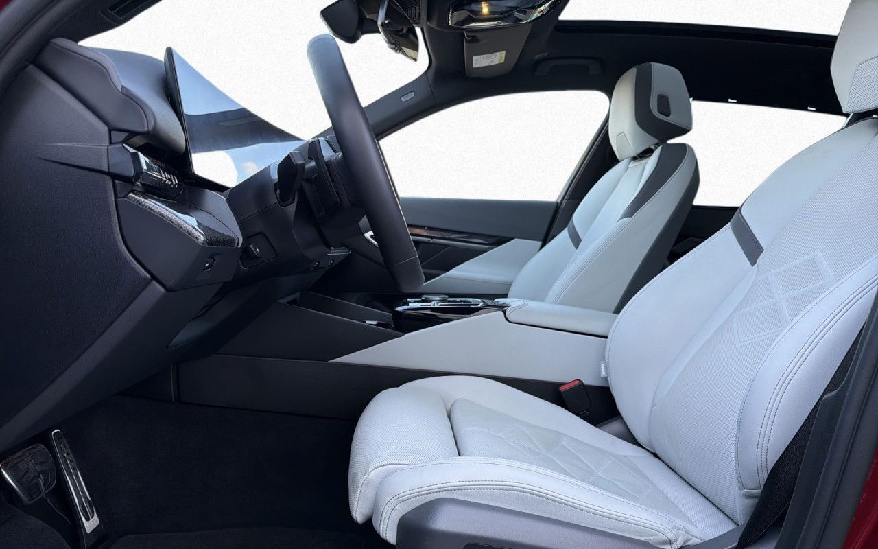 BMW 550e xDr T M SPORT PRO AdLED,AHK,Pano,B&W,DAPro foto 9