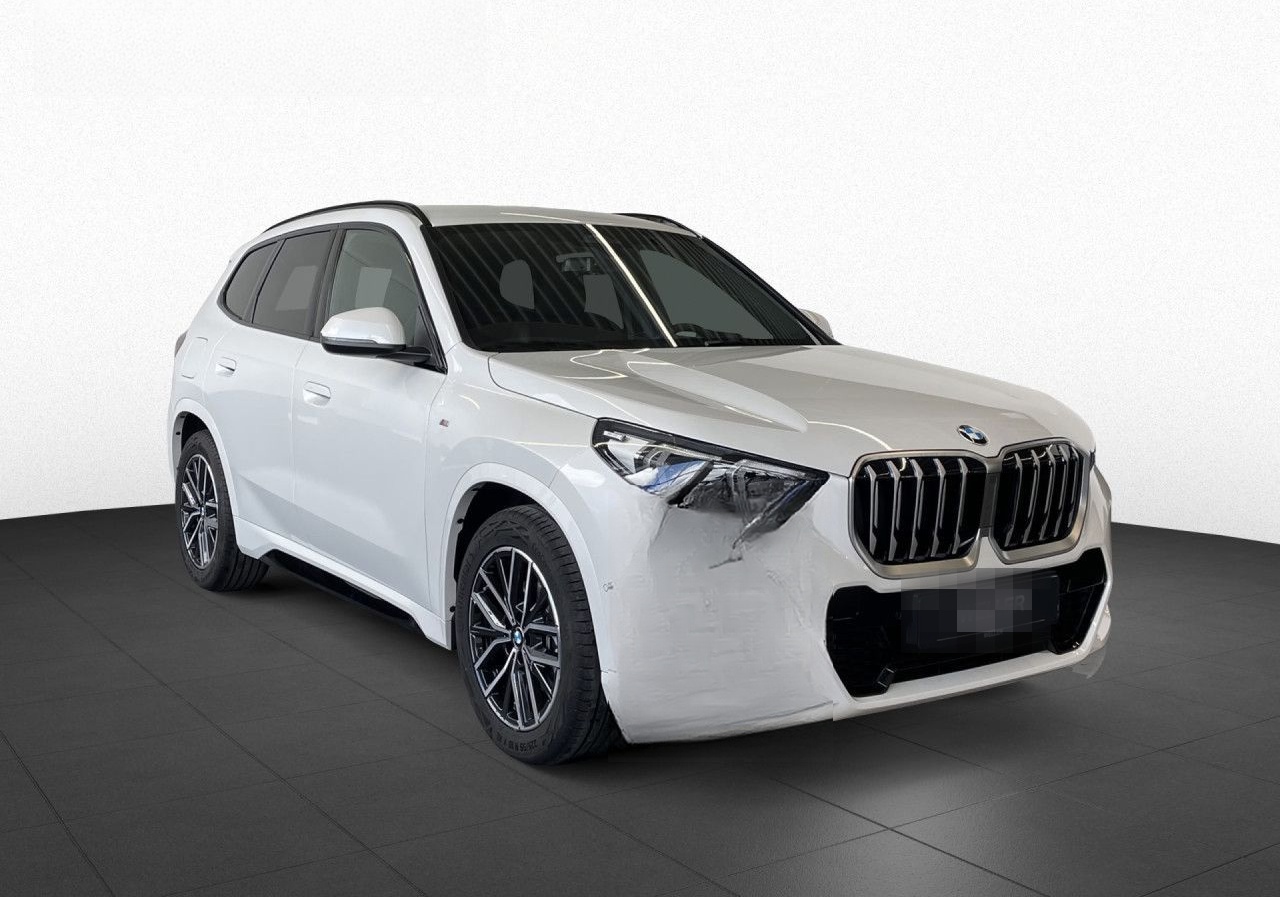 BMW X1 sDrive20d M SPORT AdLED,Kamera,KomZu,SHz,18" foto 4
