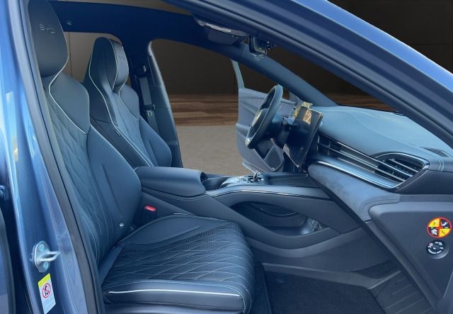 BYD Seal Design 230kW Reichweite 570km Panoramadach foto 18