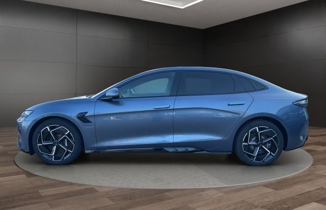 BYD Seal Design 230kW Reichweite 570km Panoramadach foto 3