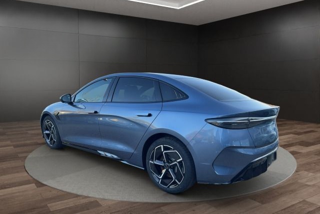 BYD Seal Design 230kW Reichweite 570km Panoramadach foto 4