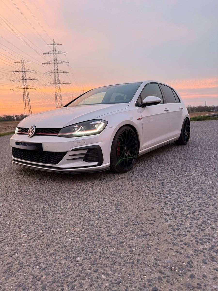 Volkswagen Golf 7  2.0 TSI DSG GTI Performance APR foto 5