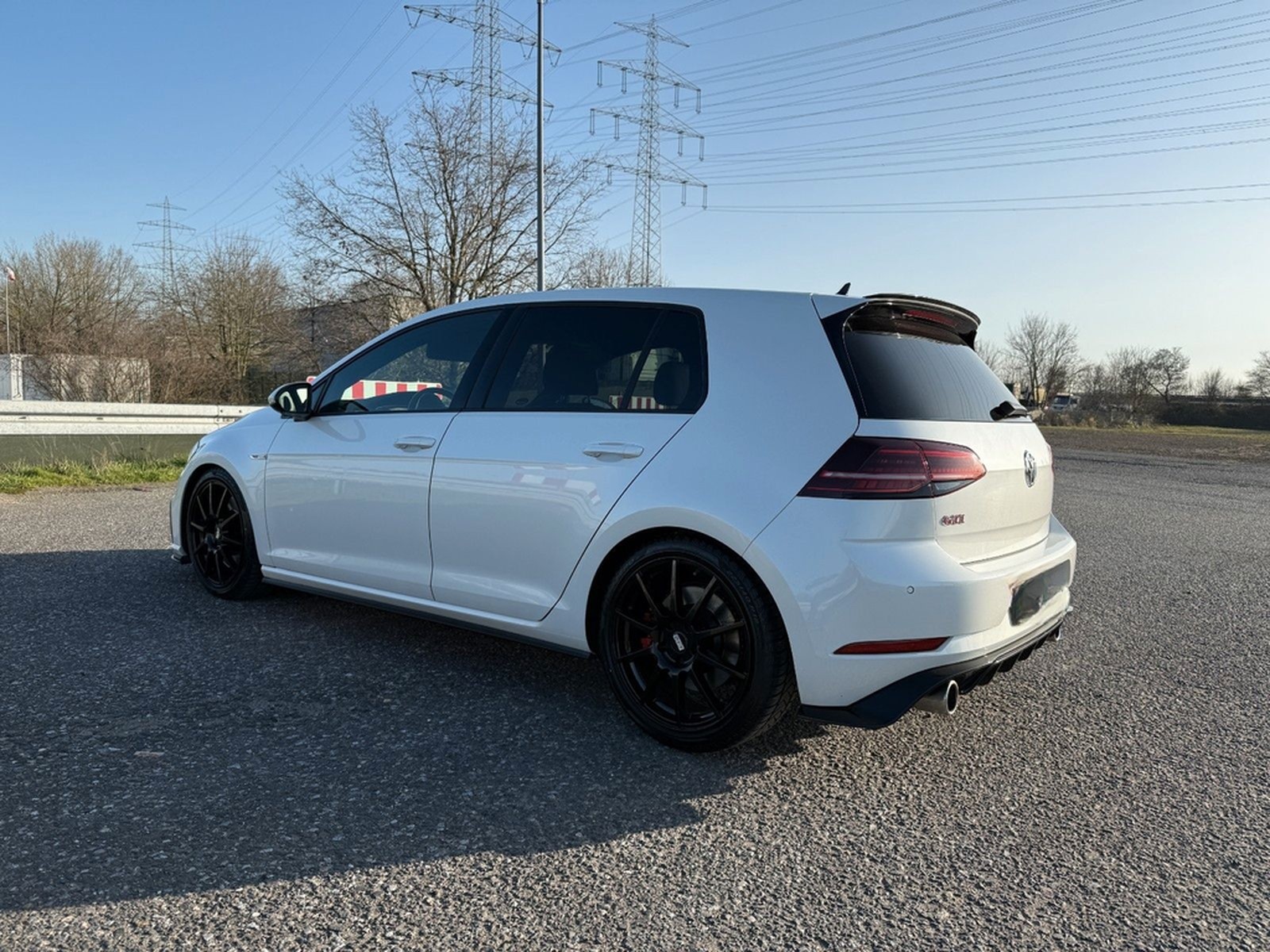 Volkswagen Golf 7  2.0 TSI DSG GTI Performance APR foto 6