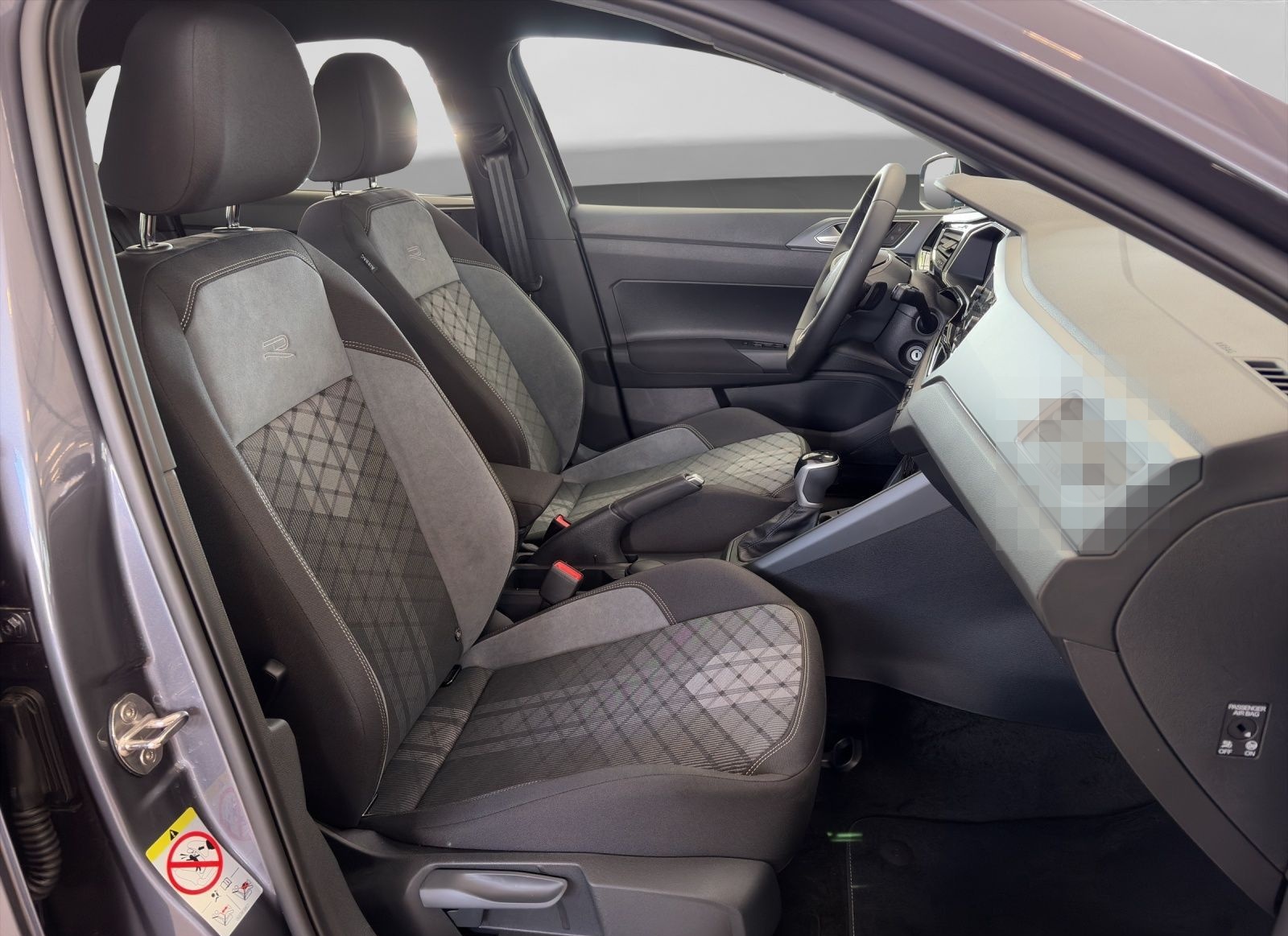 Volkswagen Polo 1.0 TSI DSG R-LINE LM17 KAMERA LED ACC foto 4