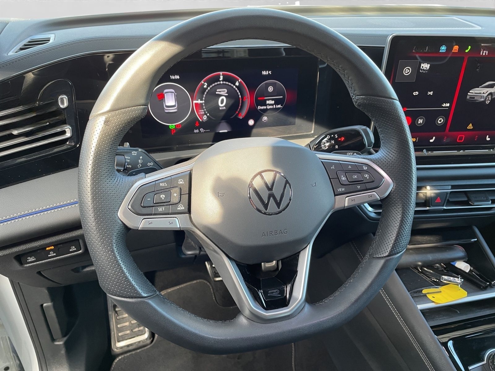 Volkswagen Tiguan 2.0 TDI DSG 4M R-LINE BLACK MATRIX AHK foto 9