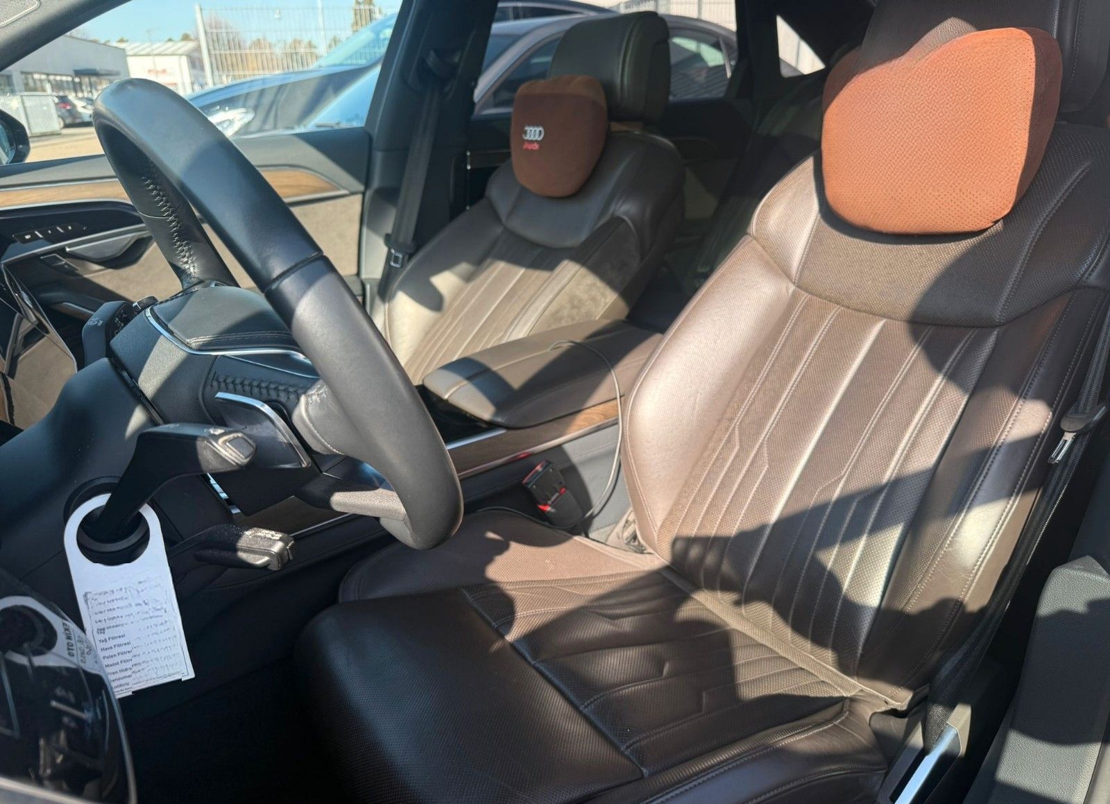Audi A8 50 TDI L quattro foto 20