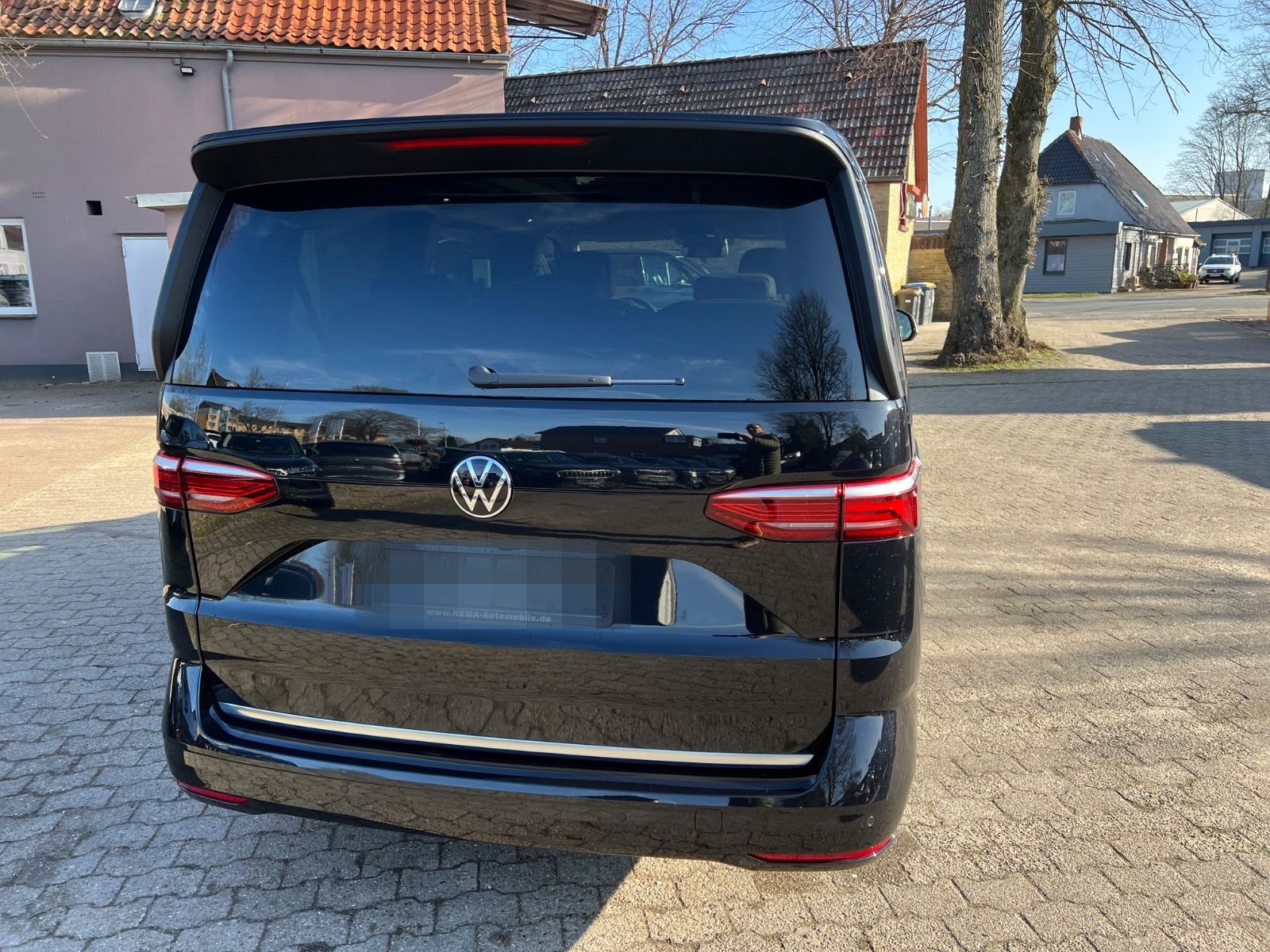Volkswagen T7 Multivan 2,0TDI Style lang AHK Pano IQ Kamera foto 4