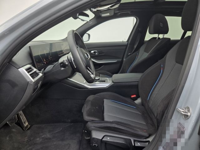 BMW 320 d x M-Sport SR19'' Pano AHK Hifi SportAut/Le foto 12