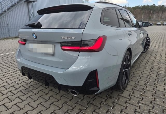 BMW 320 d x M-Sport SR19'' Pano AHK Hifi SportAut/Le foto 6