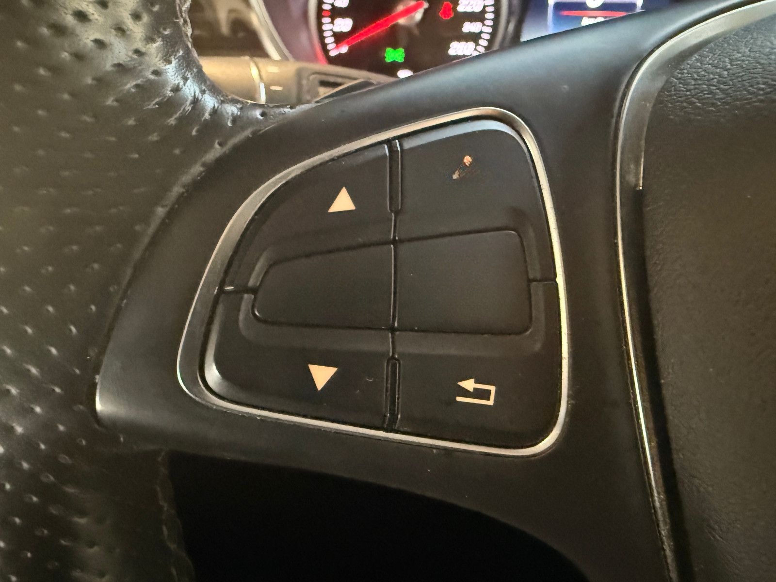 Mercedes-Benz V 250/AVANTGARDE/LANG/4MATIC/LEDER/LED/NAVI/6SIT foto 15