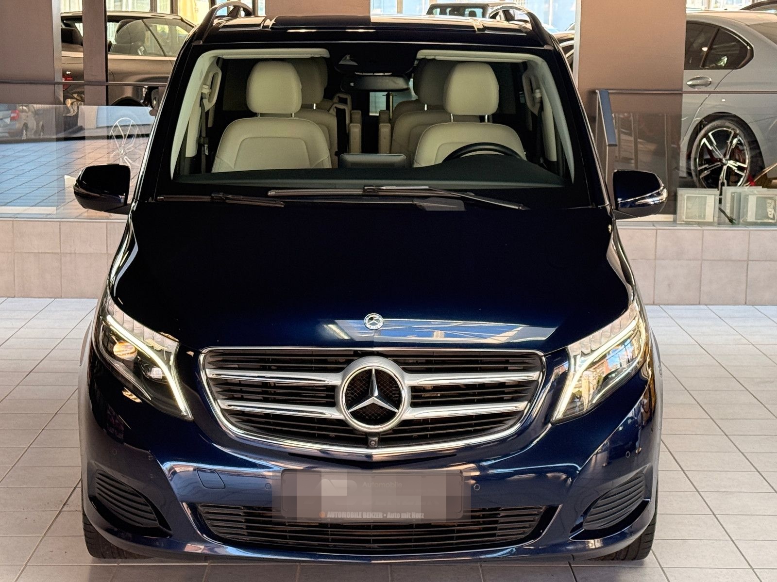 Mercedes-Benz V 250/AVANTGARDE/LANG/4MATIC/LEDER/LED/NAVI/6SIT foto 25