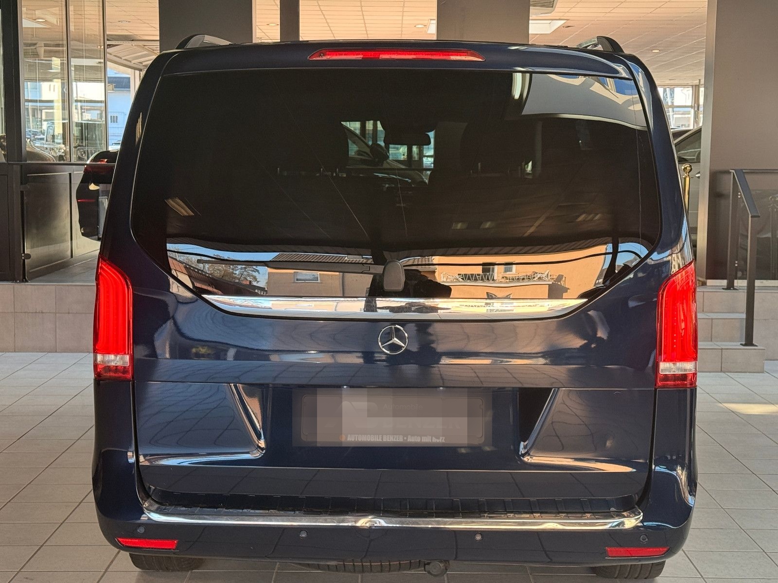 Mercedes-Benz V 250/AVANTGARDE/LANG/4MATIC/LEDER/LED/NAVI/6SIT foto 8